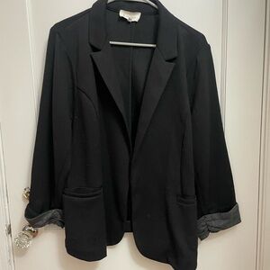 Skies Are Blue Black Blazer